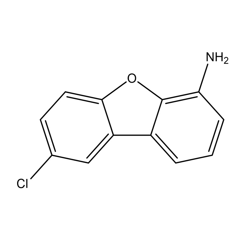 8-Clorodibenzo[b,d]furan-4-amină